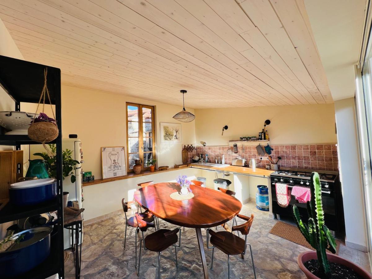 Penthouse Studio Privee Couple Ou Famille- La Maison Searle A Туртур Экстерьер фото